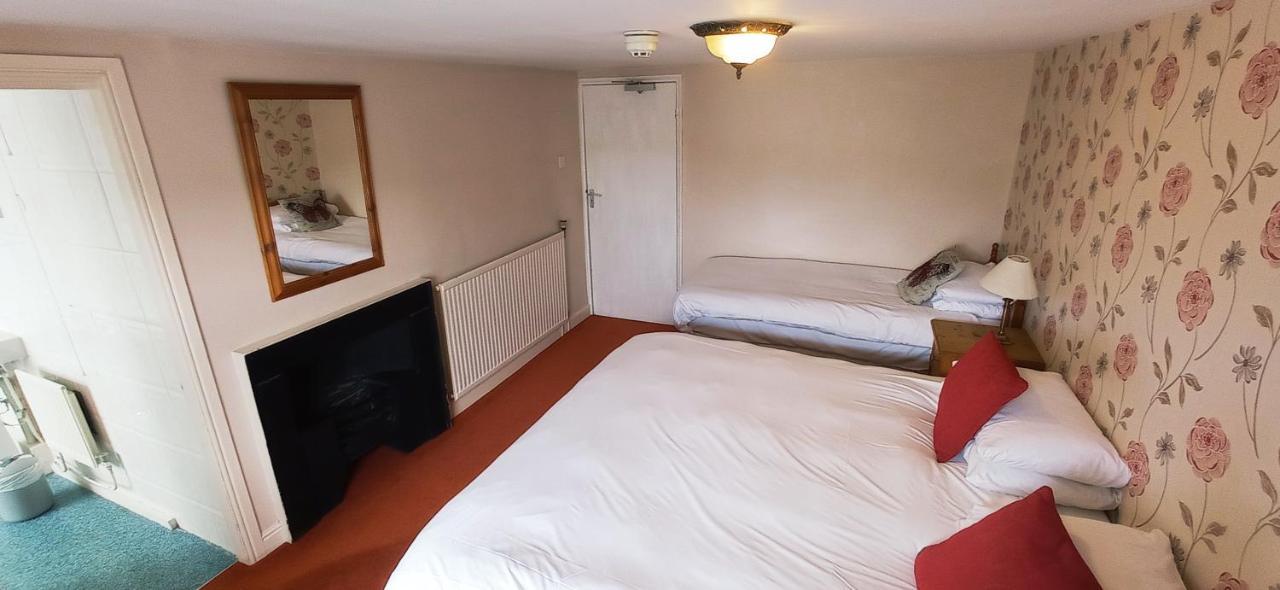 Kings Arms Hotel Holme  Esterno foto